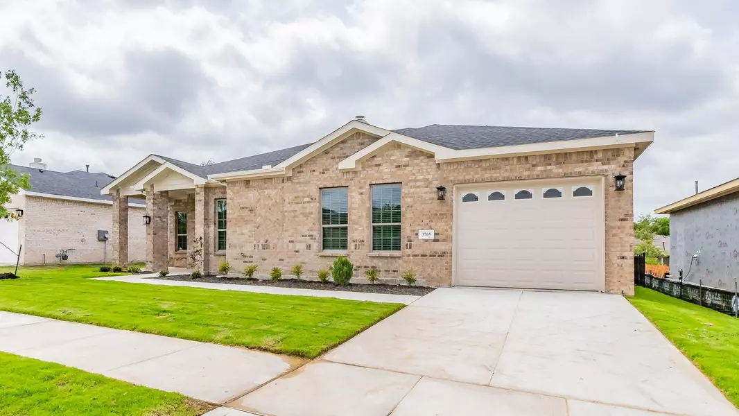 3717 Creek View Drive, Mckinney, TX 75071