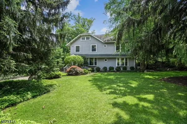 50 Cedar St, Millburn Twp., NJ 07041