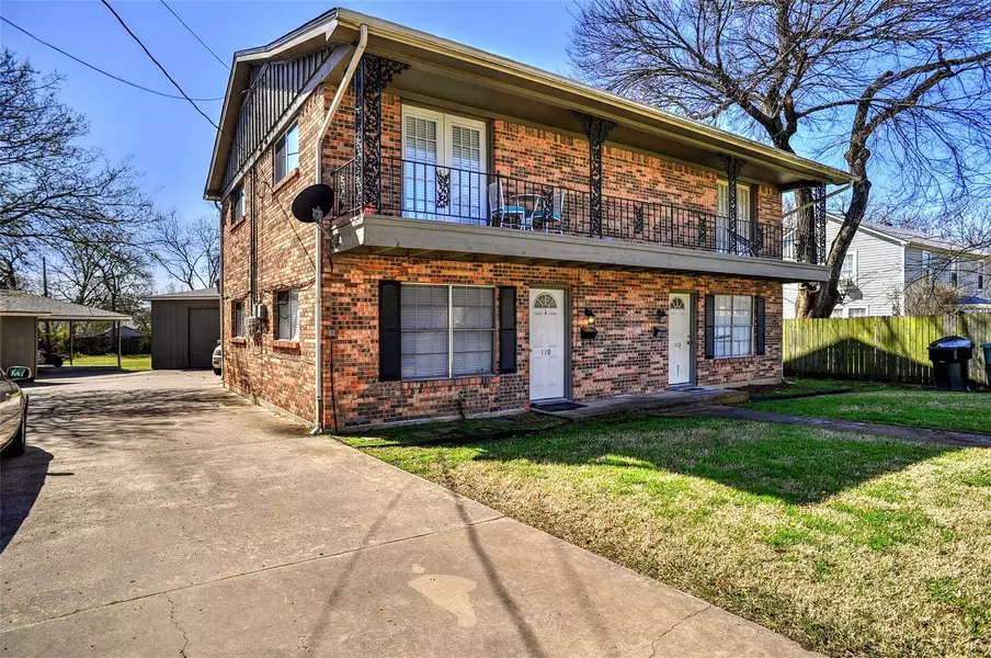 106 W Fairview Street, Sherman, TX 75092