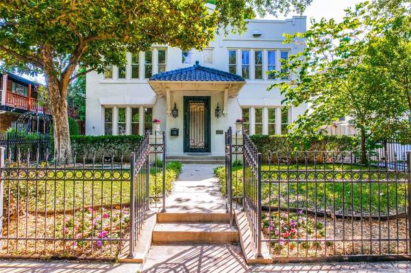 4009 Rawlins Street,  Dallas,  TX 75219