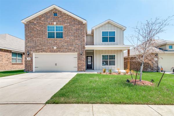 433 Lowery Oaks Trail, Fort Worth, TX 76120