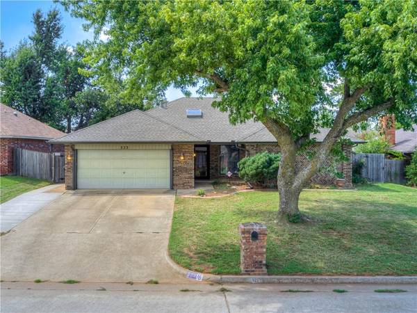 323 Blue Spruce Drive, Midwest City, OK 73130