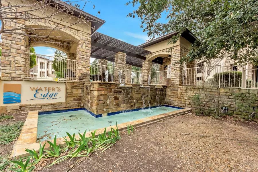 500 WATERS EDGE Drive #117, Lake Dallas, TX 75065