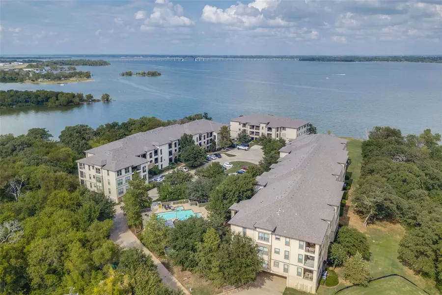 500 Waters Edge Drive #234, Lake Dallas, TX 75065