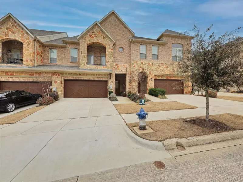 4216 Colton Drive, Carrollton, TX 75010