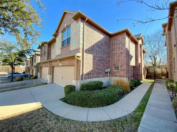 318 Starleaf Trail, Garland, TX 75040