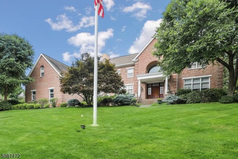 58 Fairview Ave, Verona Twp., NJ 07044