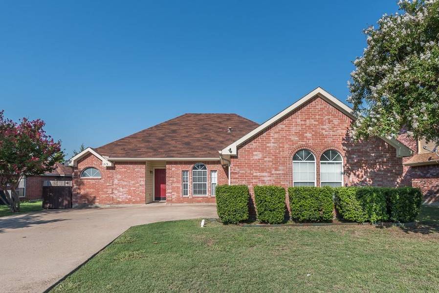 219 Cobblestone Circle, Red Oak, TX 75154