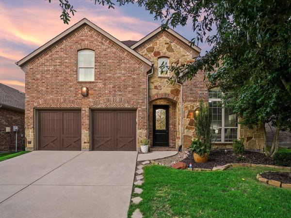 8604 Silverleaf Circle, Lantana, TX 76226