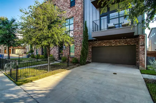 Dallas, TX 75206,5202 Capitol Avenue #1107