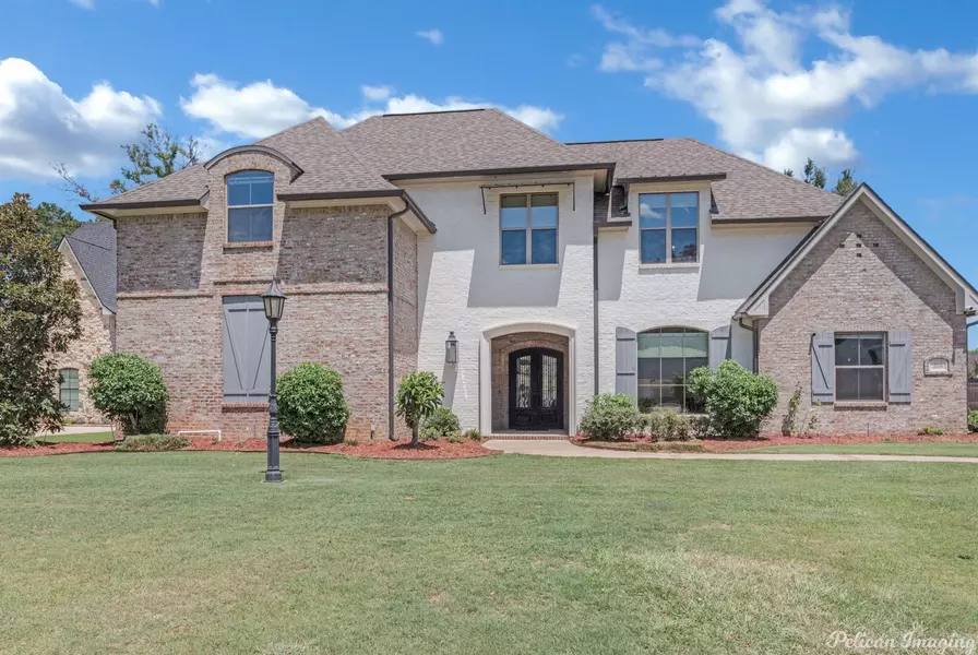 406 Oakwood Trace Court, Shreveport, LA 71106