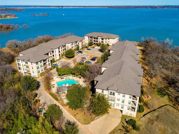 500 Waters Edge Drive #334, Lake Dallas, TX 75065