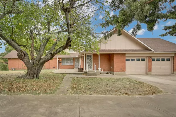 Fort Worth, TX 76119,2221 Fairway Drive