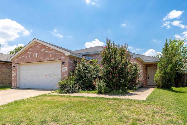 3837 Bandera Ranch Road, Fort Worth, TX 76262