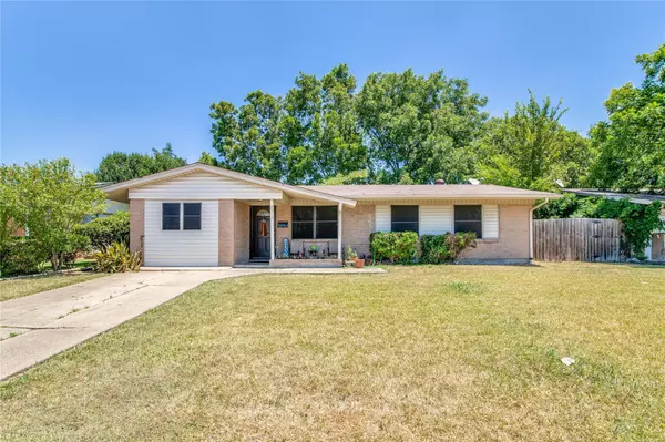 2514 Aloha Drive, Mesquite, TX 75150