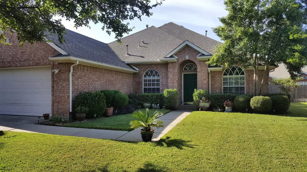 612 Shady Bridge Lane, Keller, TX 76248