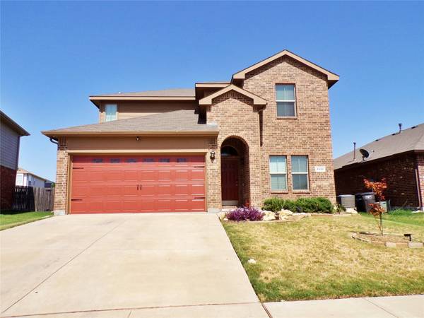 2620 Adams Fall Lane, Fort Worth, TX 76123