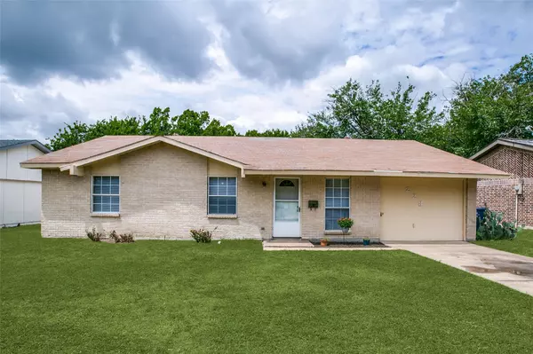 229 Georgetown Drive, Garland, TX 75043