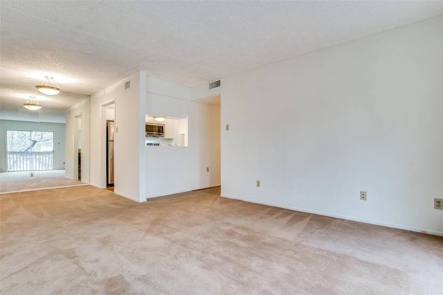 4845 Cedar Springs Road #272, Dallas, TX 75219