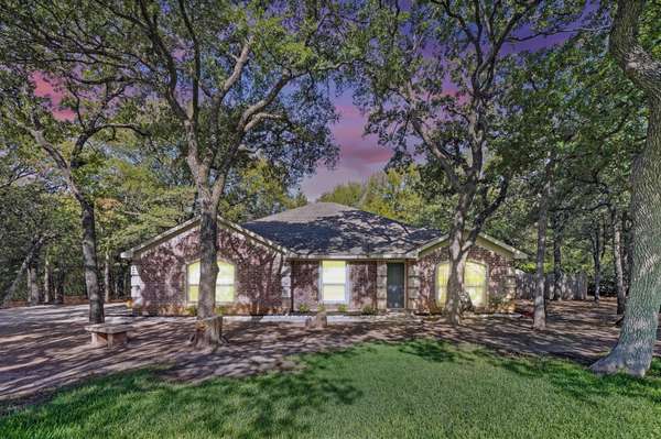 166 W Ranch Lane,  Weatherford,  TX 76088