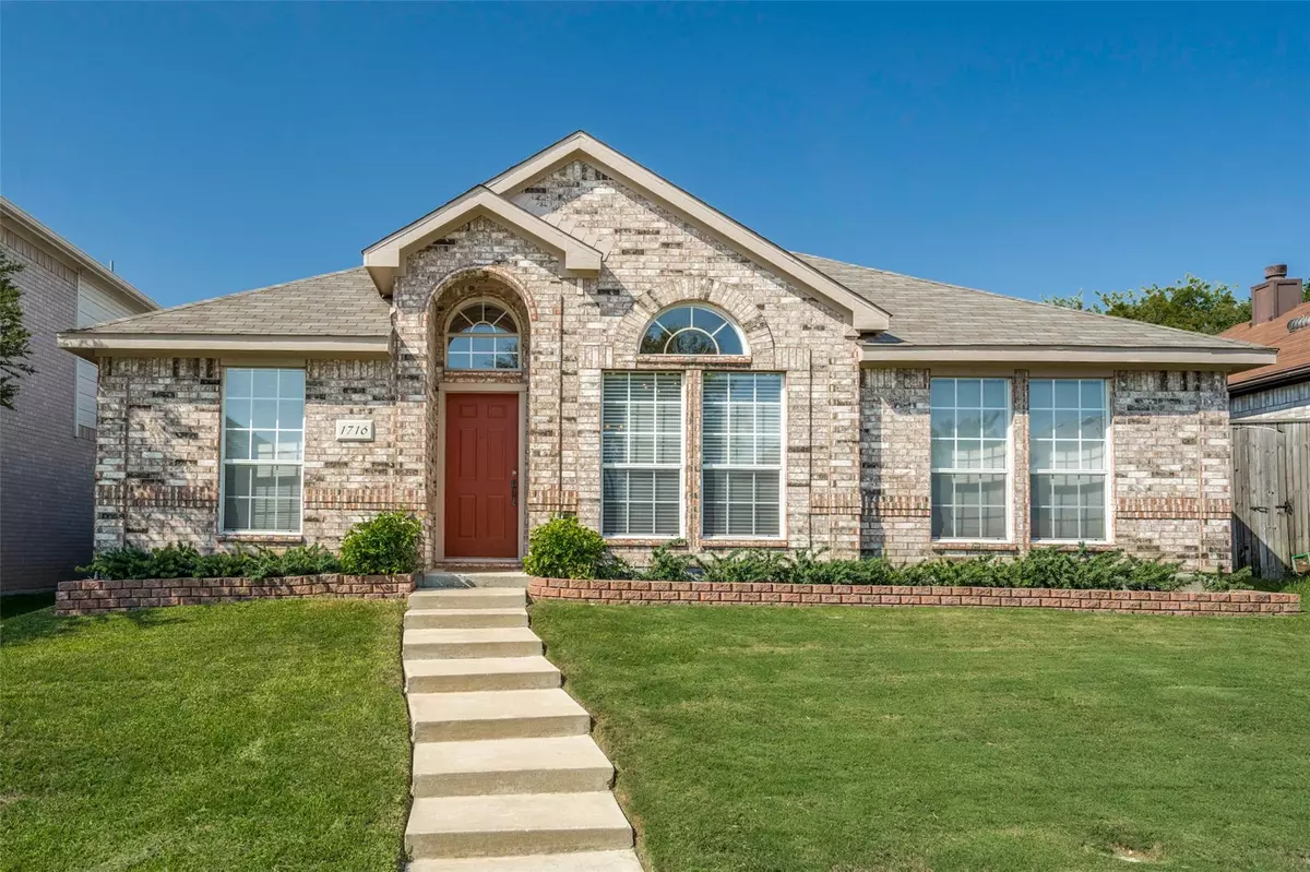 Carrollton, TX 75007,1716 Alpine Drive