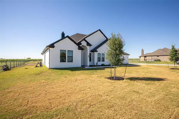 Valley View, TX 76272,2384 County Road 200