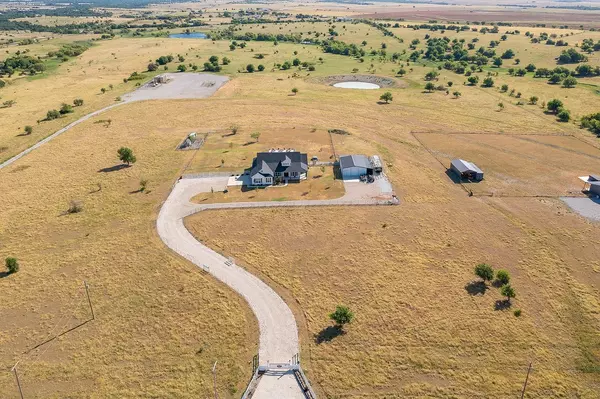 201 County Road 2825, Decatur, TX 76234