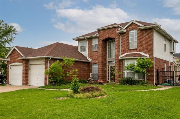 3469 Braes Meadow Drive, Grand Prairie, TX 75052