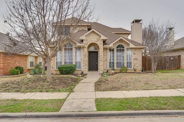 906 Kathryn Drive, Lewisville, TX 75067