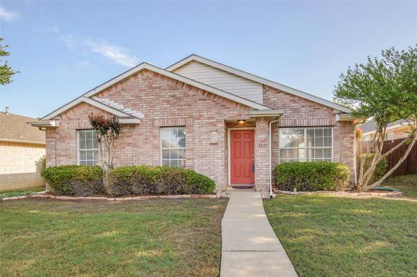 1417 Stella Drive, Lewisville, TX 75067