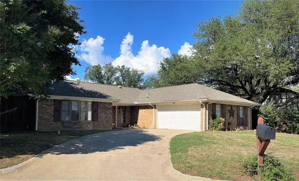 1213 Olmos Creek Place, Denton, TX 76205