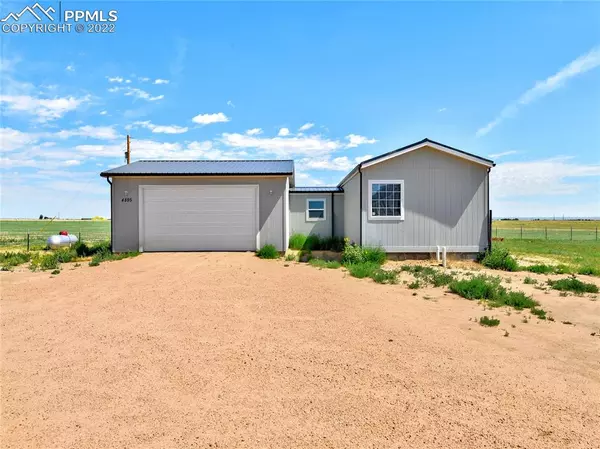 4895 HENDERSON LN, Calhan, CO 80808