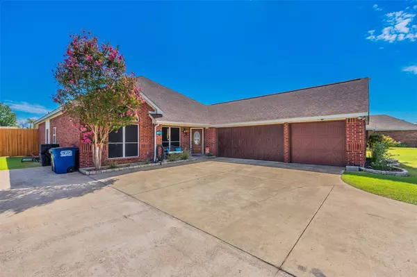 Lavon, TX 75166,401 Windmill Drive