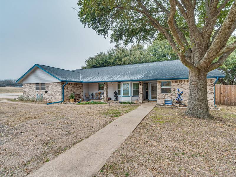 101 Old Hickory Lane, Joshua, TX 76058