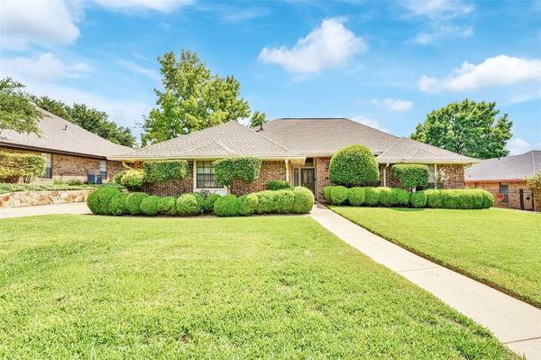 6624 Quail Ridge Drive, North Richland Hills, TX 76180