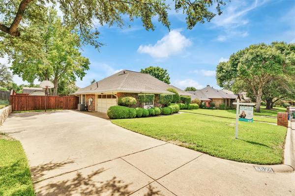 North Richland Hills, TX 76180,6624 Quail Ridge Drive