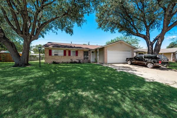 205 N Yale Drive, Garland, TX 75042