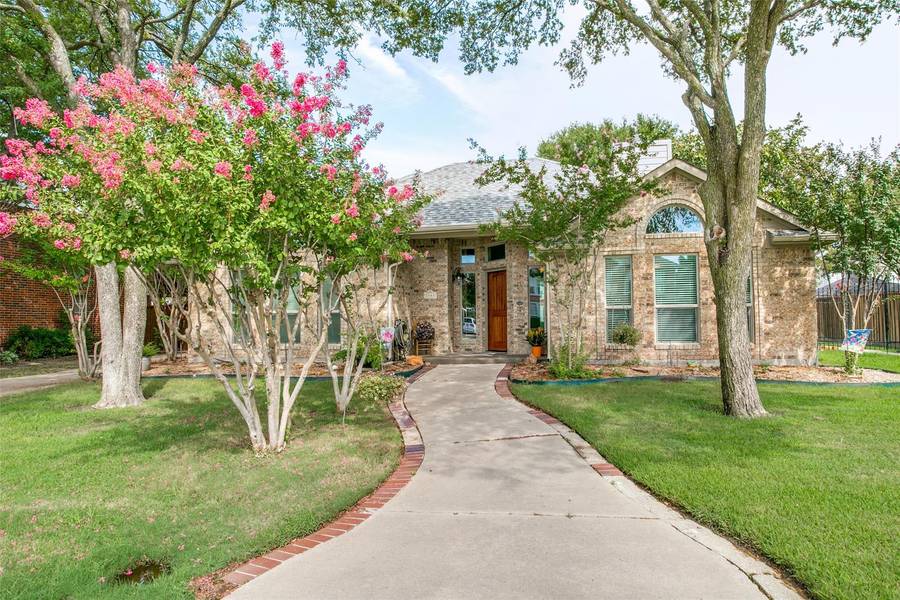 2063 Kamla Road, Lewisville, TX 75067