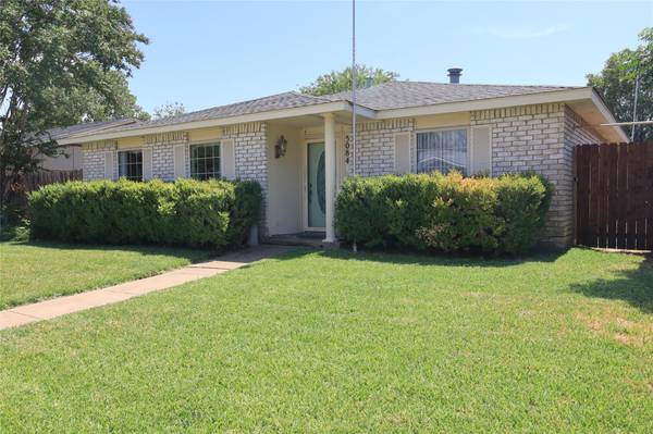 5084 Roberts Drive, The Colony, TX 75056