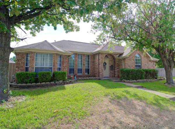 4825 Bobtown Road, Garland, TX 75043