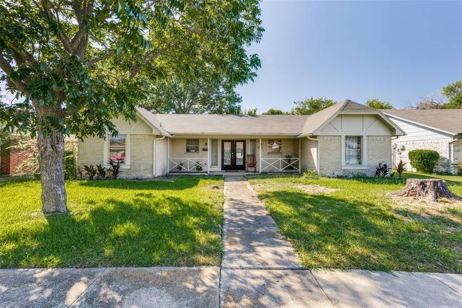 1902 Mission Drive, Garland, TX 75042