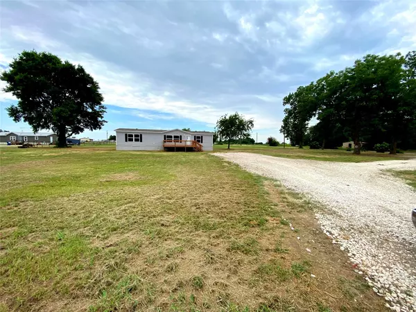 3266 Sandusky Road,  Whitesboro,  TX 76273