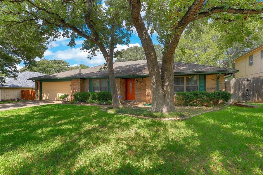 6619 Saddle Ridge Road, Arlington, TX 76016