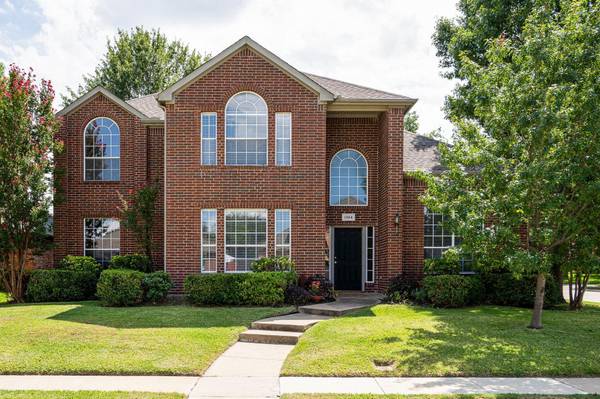 1384 Wentworth Drive, Lewisville, TX 75067