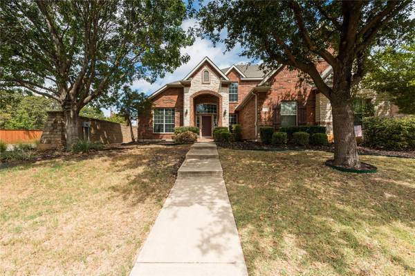 9039 Christopher Street, Lantana, TX 76226