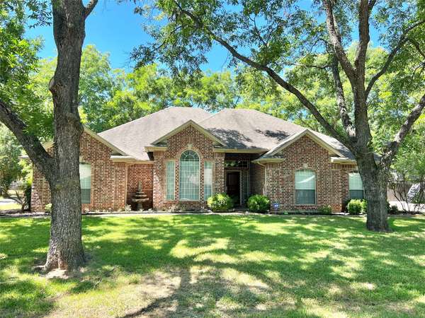 8507 Ravenswood Road, Granbury, TX 76049