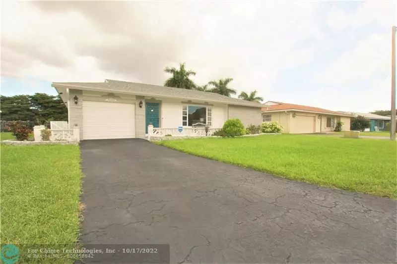 9503 NW 74th Ct, Tamarac, FL 33321