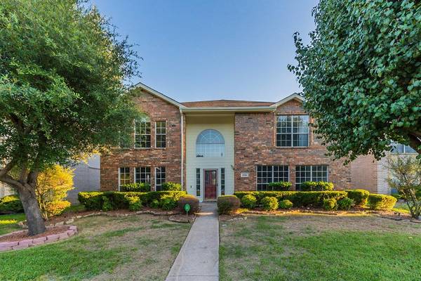 1940 Crepe Myrtle Drive, Lancaster, TX 75146