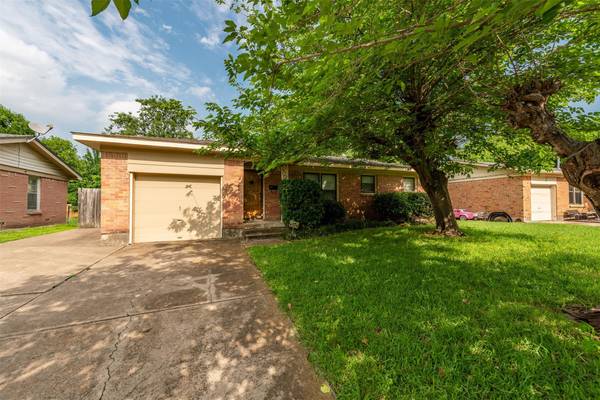 3408 Hedrick Street, Fort Worth, TX 76111