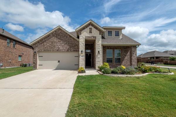 816 Monarch Lane, Celina, TX 75009